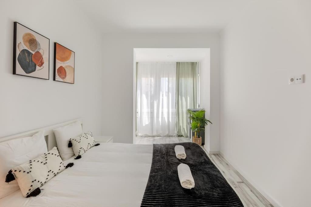 Lovely 3-Bedroom Condo W/ Free Parking On Premises Queluz Dış mekan fotoğraf