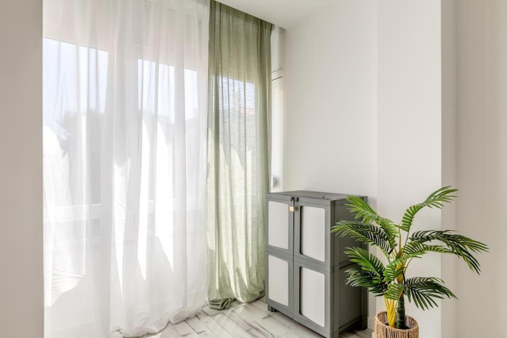 Lovely 3-Bedroom Condo W/ Free Parking On Premises Queluz Dış mekan fotoğraf